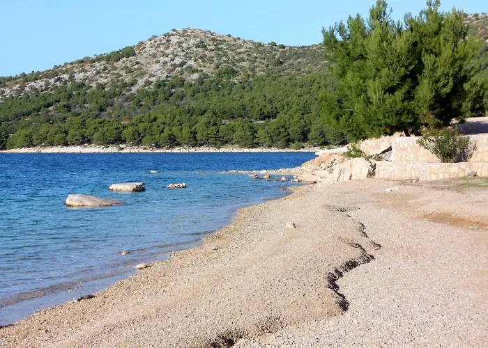 And By The Sea Drage, Biograd - 14356 Πανσιόν Drage