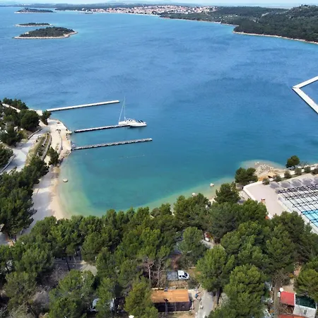 Pensión And By The Sea Drage, Biograd - 14356 Drage