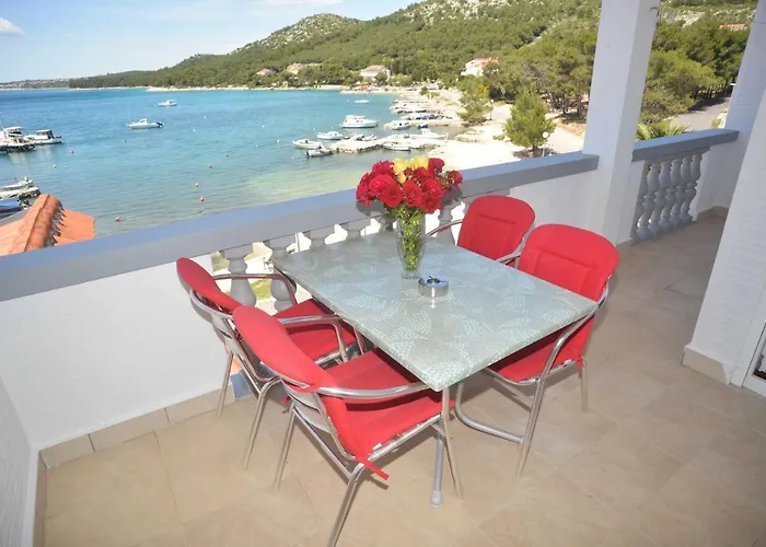 And By The Sea Drage, Biograd - 14356 Πανσιόν 3*